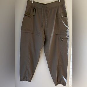 Lululemon Convertible High-Rise Hiking Jogger - Size 14